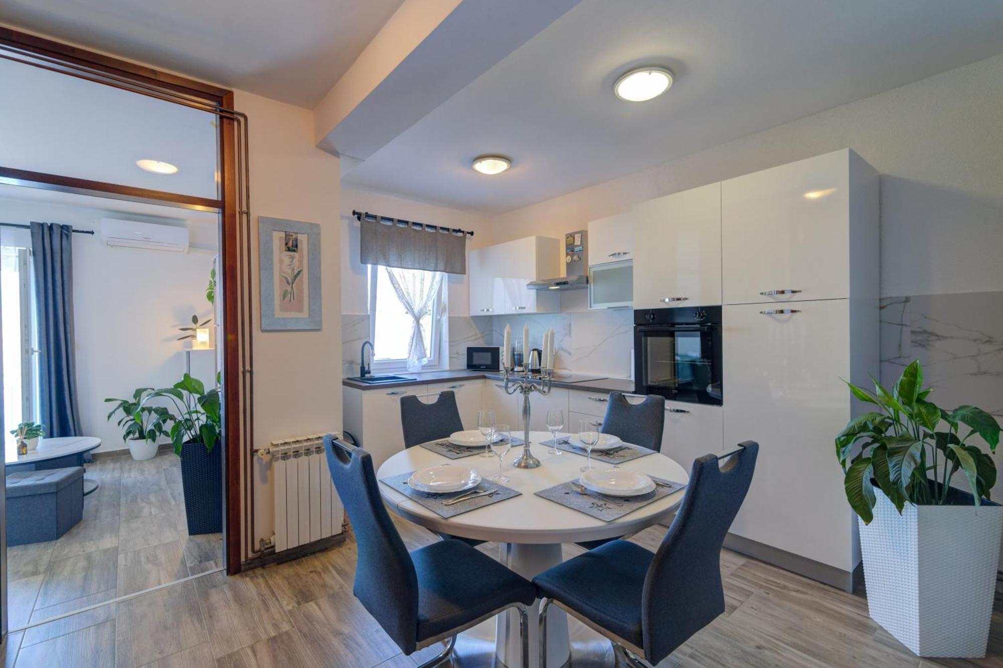 Apartment Ivan